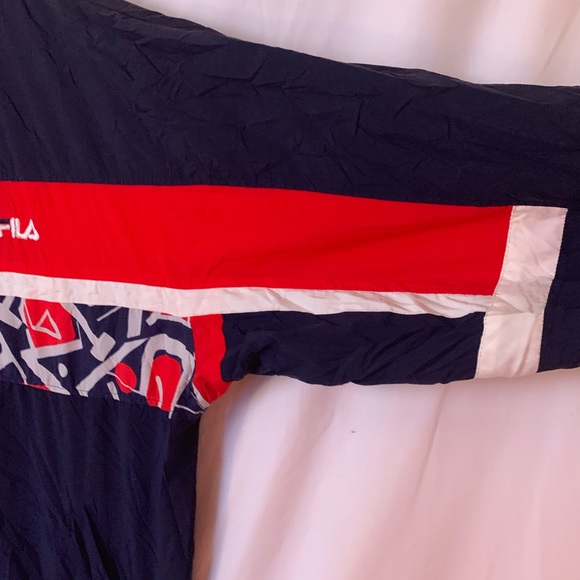 🏆Rare Vintage Made in Italy Fila Windbreaker🏆 - Picture 5 of 7
